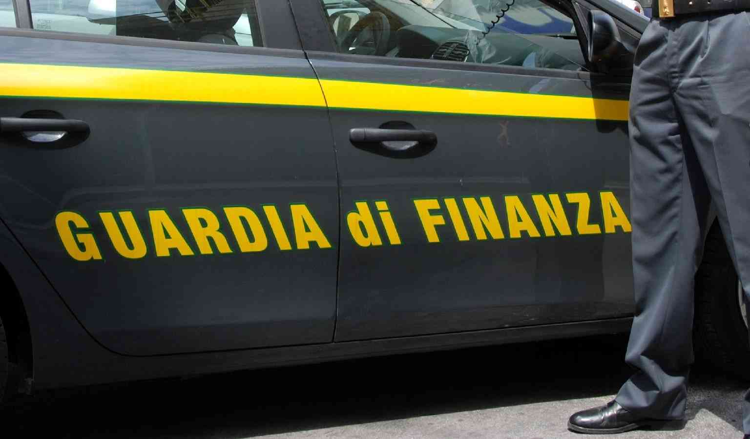 Salerno: GdF, divieto per 4 società di contrattare con pubblica amministrazione