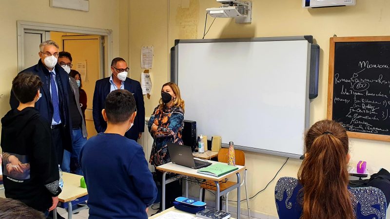San Giorgio a Cremano: Covid-19, installazione sanificatori in aule scolastiche per sicurezza alunni  
