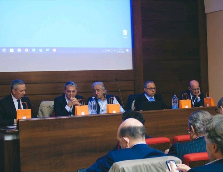 Milano: convegno su Centri Commerciali