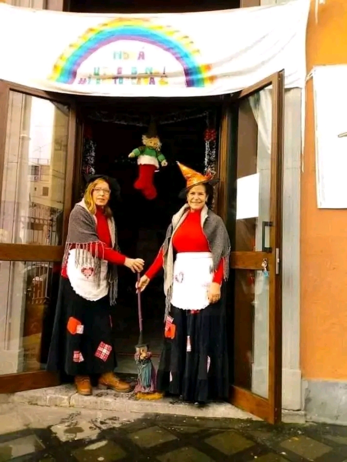 Napoli: Alec, magica befana del Centro SS Giovanni e Paolo