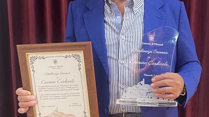 Vibonati: consegnata cittadinanza onoraria ad imprenditore Carmine Cardinale