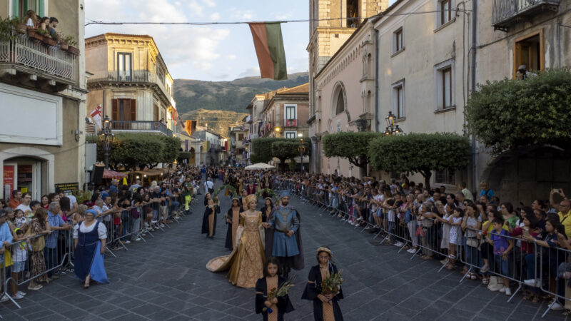 Teggiano: conclusa con grande successo di pubblico kermesse “Alla Tavola della Principessa Costanza”