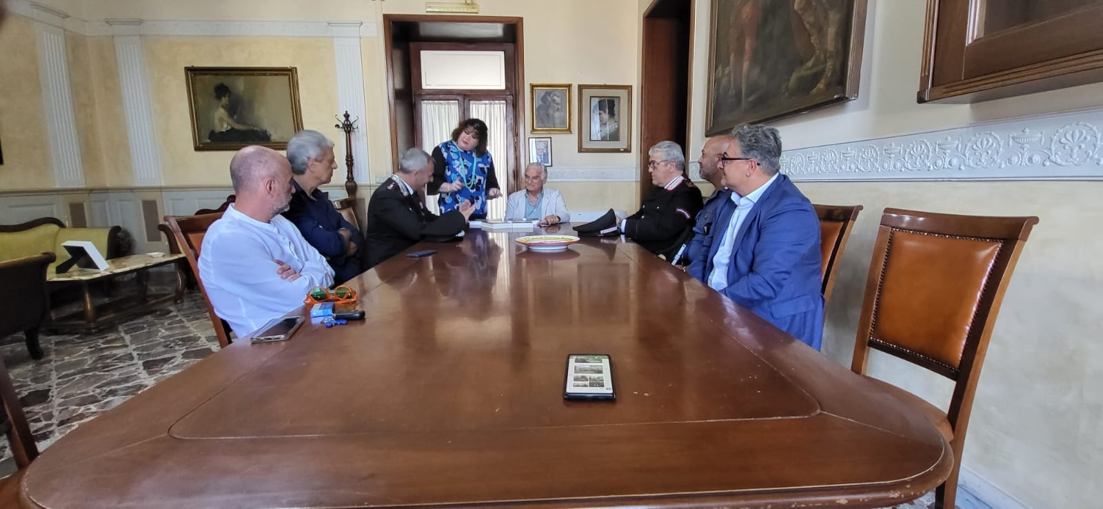 Sarno: a Palazzo di Città visita del Comandante Albanese