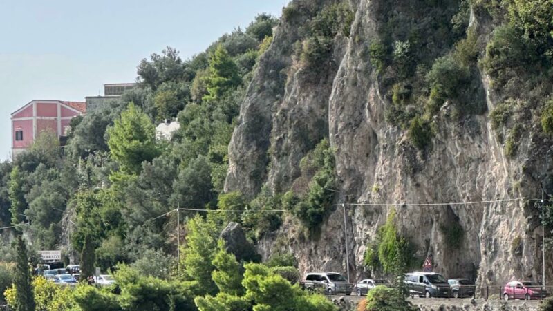 Costa D’Amalfi: Distretto Turistico “Statale Amalfitana, rimodulare orari di chiusura”