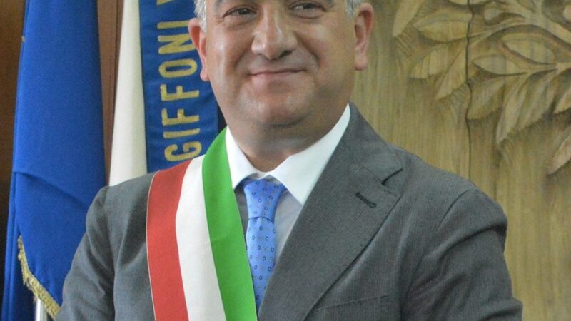 Giffoni Valle Piana: prima CER a trazione pubblica, Sindaco Giuliano “Guardiamo a futuro, tutelando ambiente e riducendo costi in bolletta” 