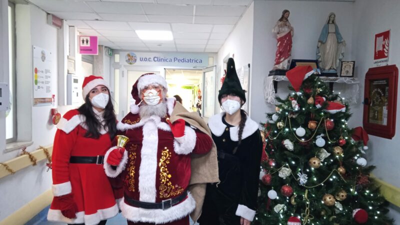 Salerno: Ospedale, consegna doni in Pediatria a “Ruggi”