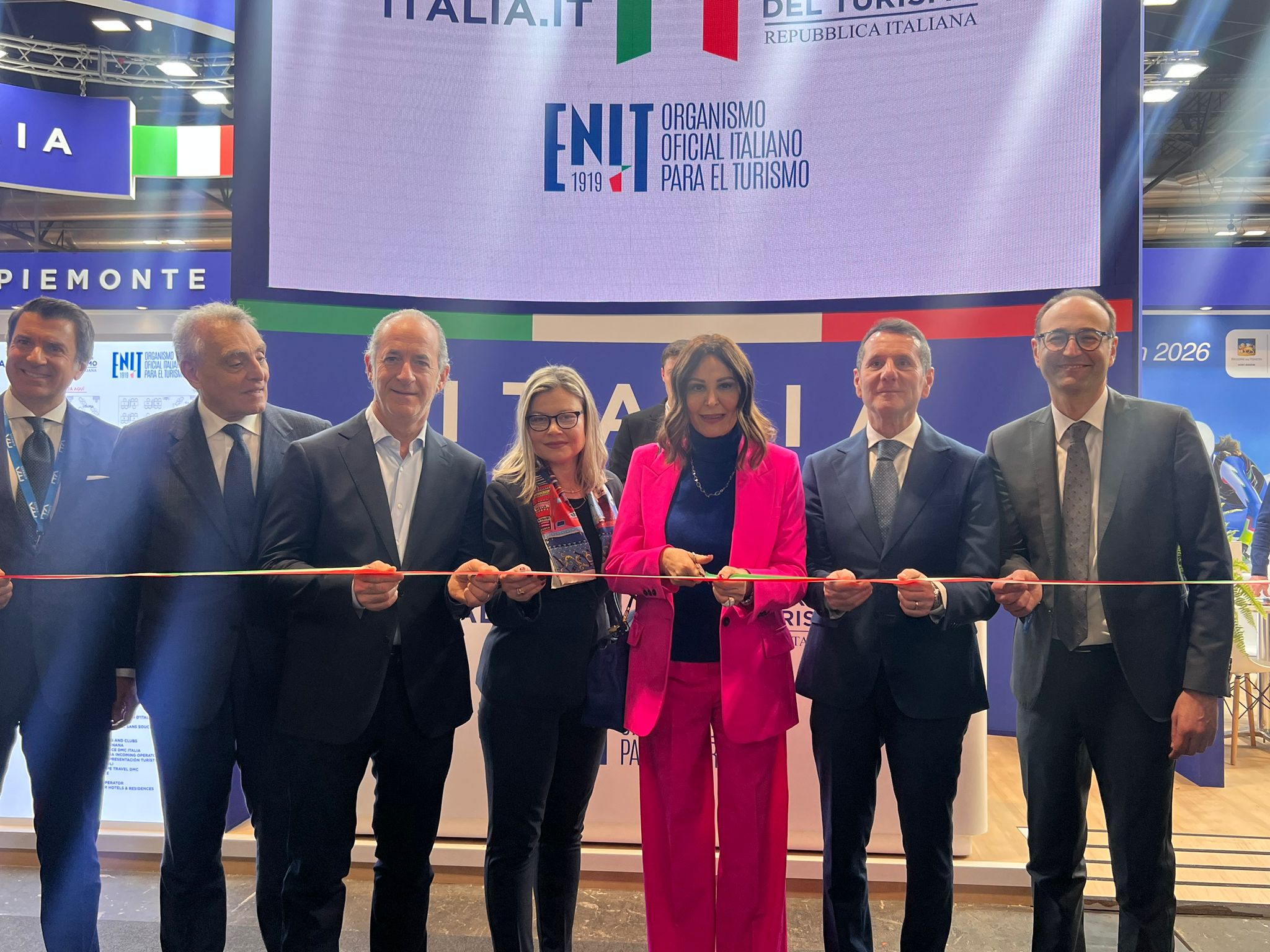 Roma: Ministro Santanché inaugura padiglione Italia a Fitur