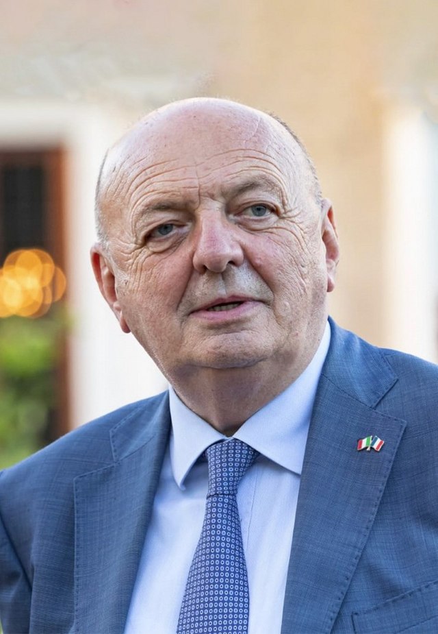 Salerno: visita provinciale del Ministro Fratin