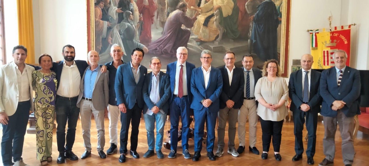 Ravello: Sindaco Vuilleumier presidente azienda speciale consortile Cava – Costa d’Amalfi