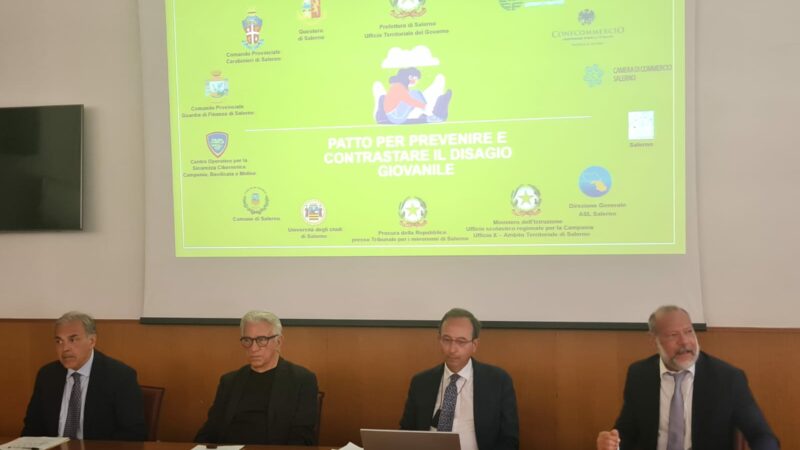 Salerno: Prefettura, firmato Patto per prevenire e contrastare disagio giovanile