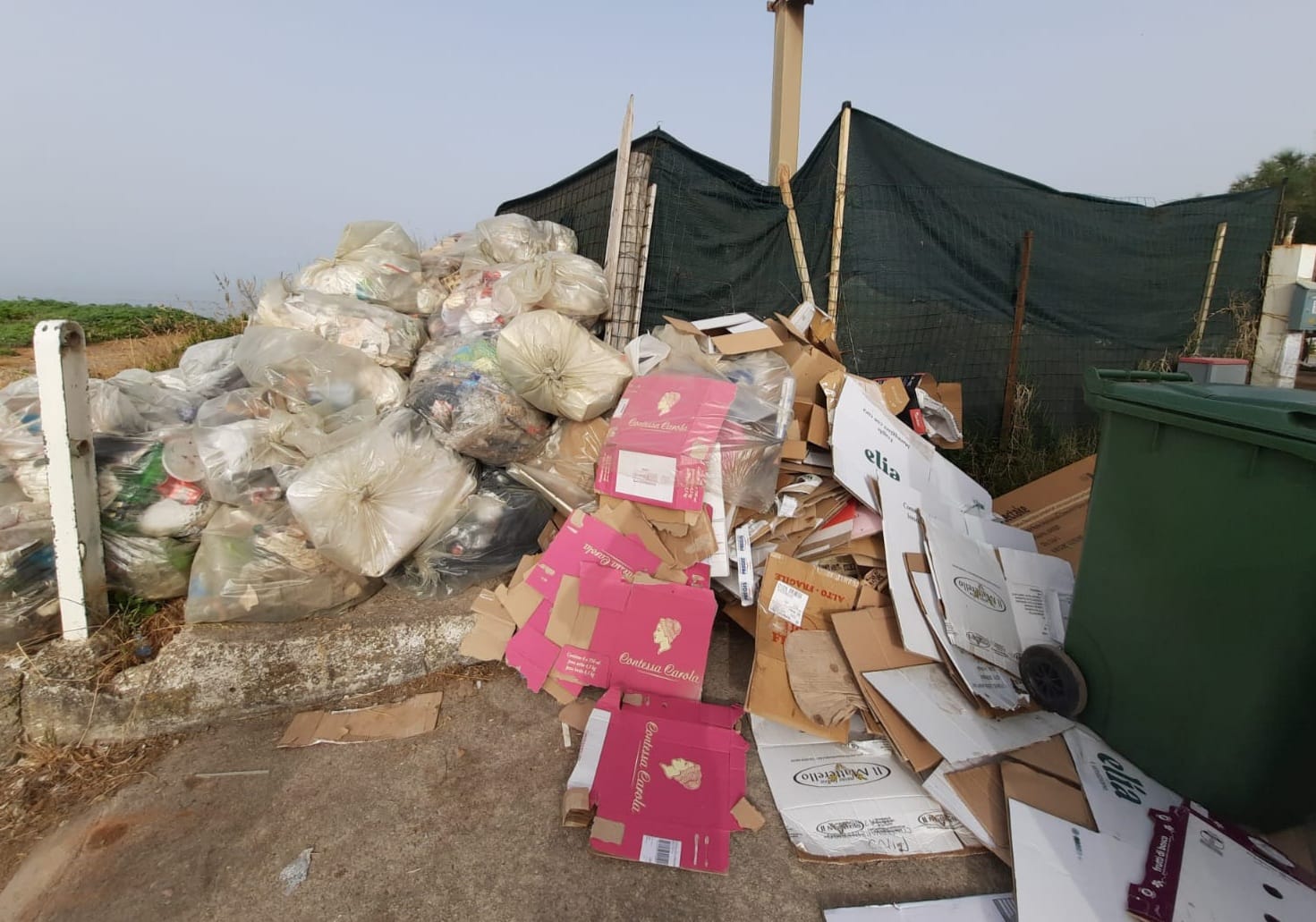 Salerno: controllo conferimento rifiuti stabilimenti balneari e diportisti, sanzioni