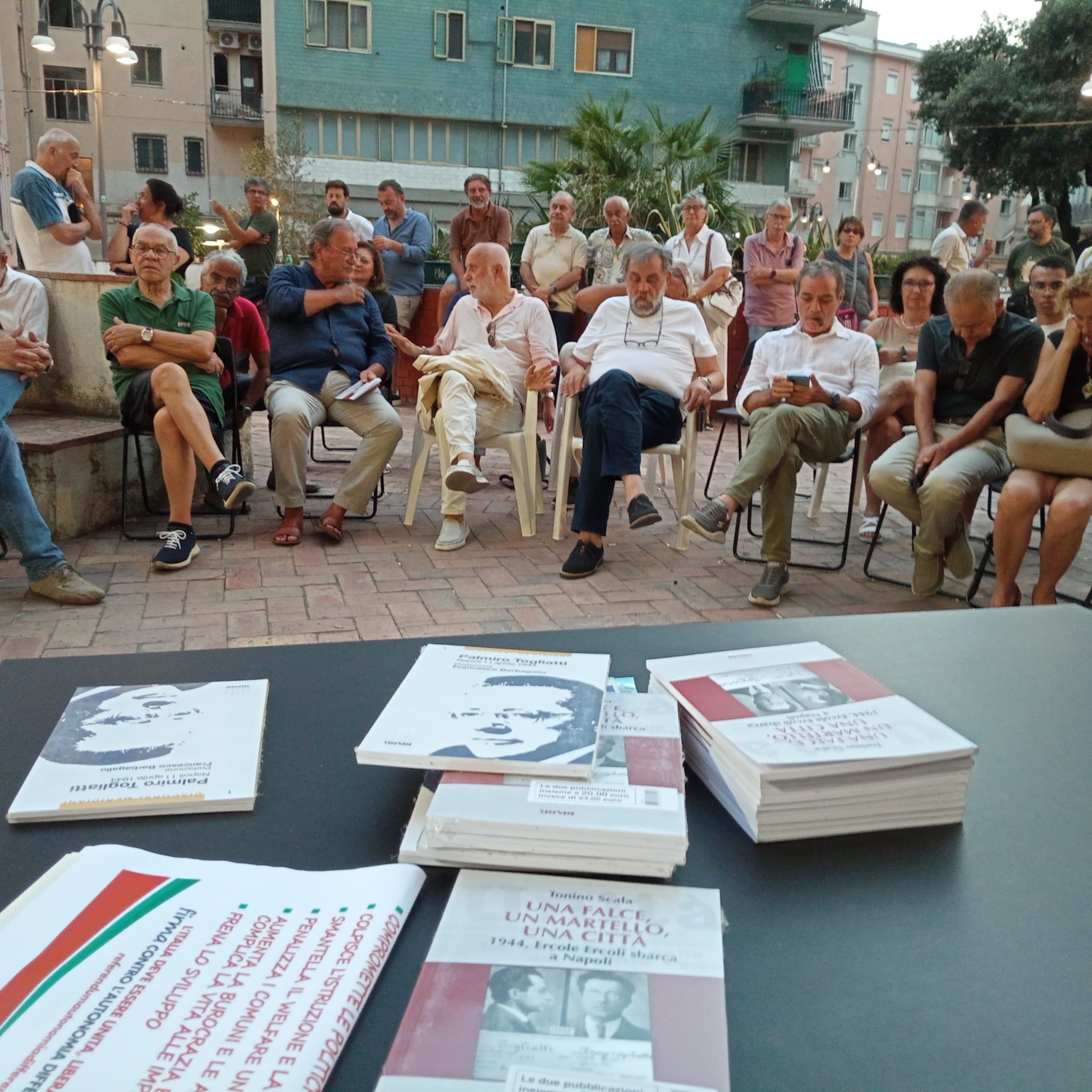 Salerno: Casa della Sinistra, presentato libro di Tonino Scala in Piazza Ricciardi