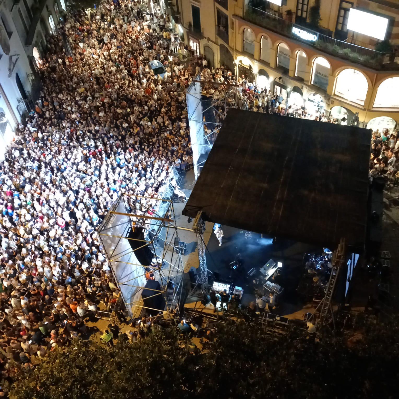 Salerno: 12^ ediz. Notte Bianca, grande partecipazione