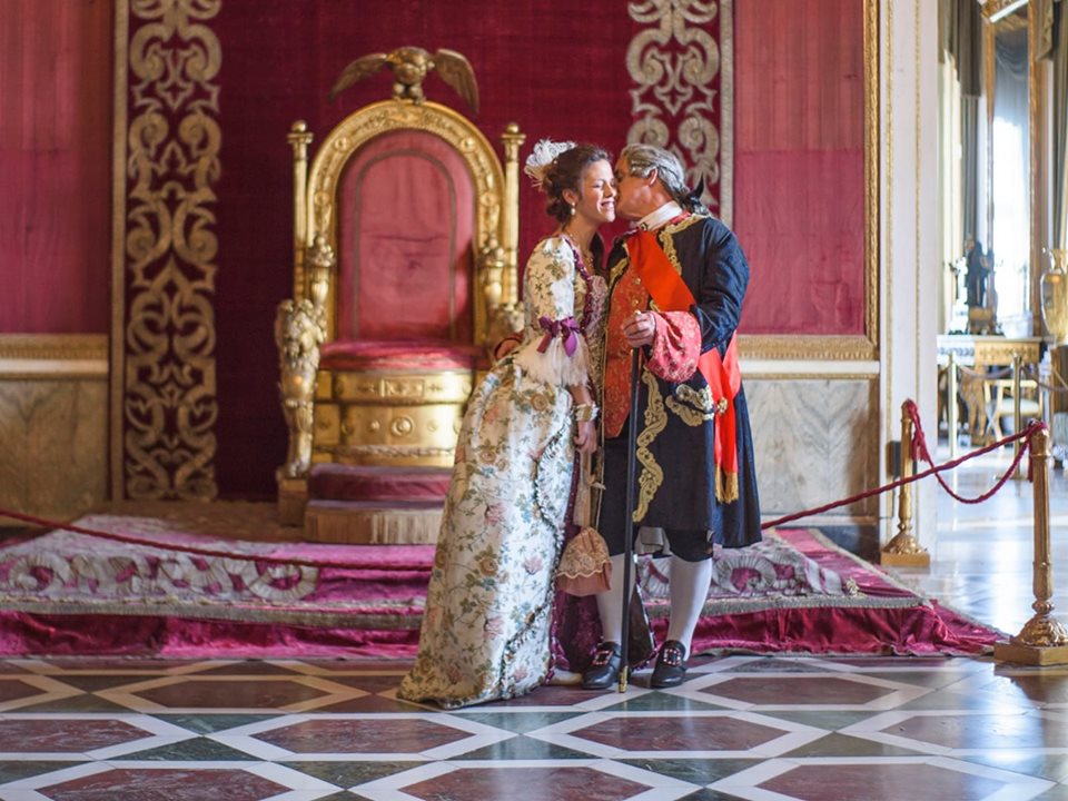 Napoli: a Palazzo Reale Carnevale borbonico