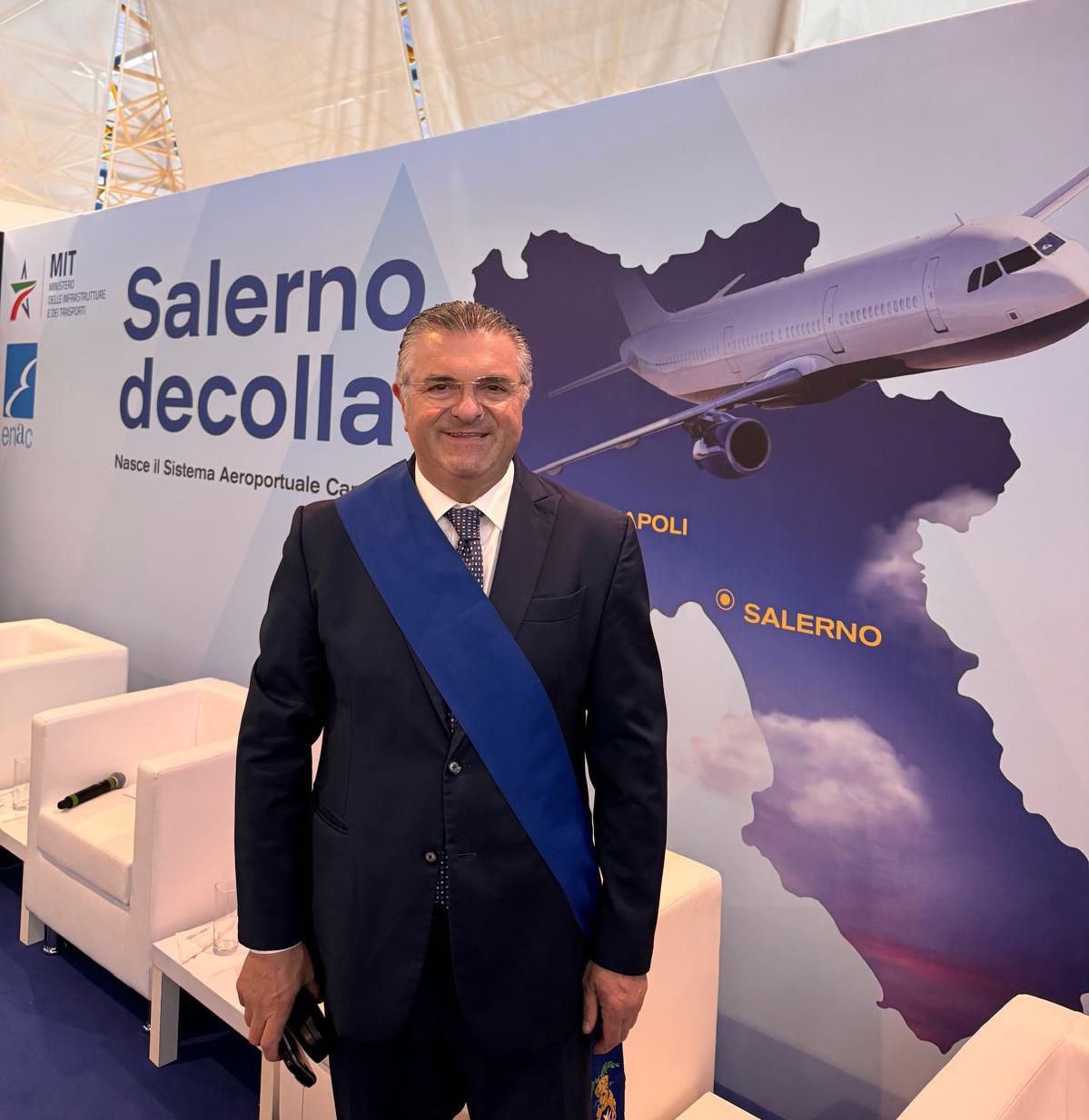 Salerno: aeroporto Costa d’Amalfi, Presidente Alfieri a conferenza stampa 