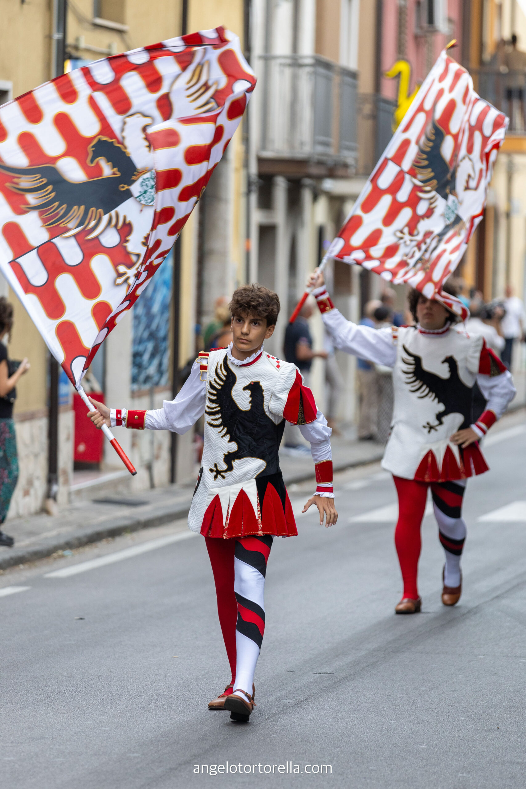 Cava de’ Tirreni: “Alfieri della SS. Trinità Cavese”, nuova realtà nel folklore metelliano