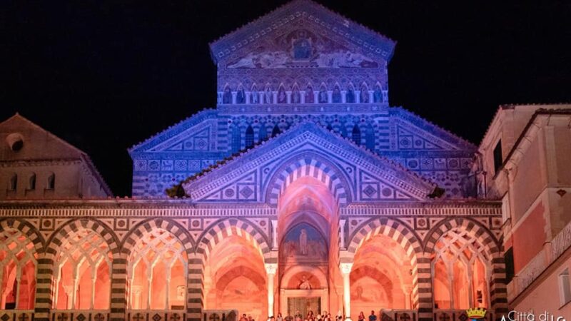 Amalfi: sound di Paolo Belli e sua Big Band, concerto in Piazza Municipio