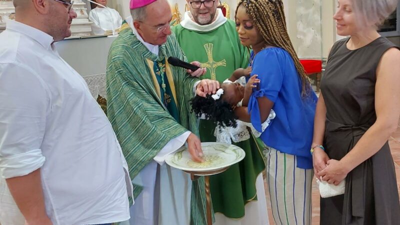 Postiglione: Caritas diocesana, Battesimo bimbi dei centri di accoglienza, vacanza ragazzi ucraini in fuga da guerra  