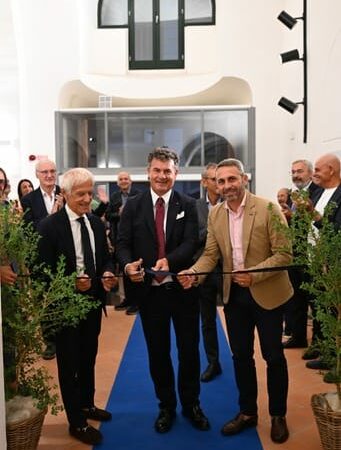 Salerno: Carisal, inaugurata Mostra Restart Timoria