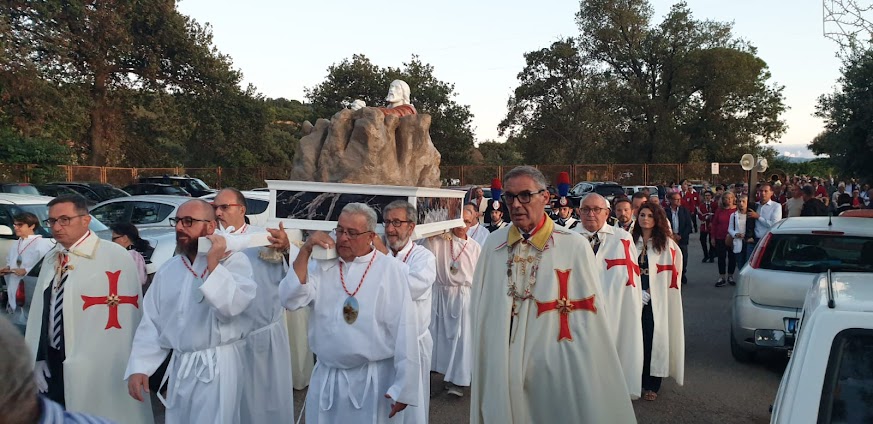 Capaccio Paestum: Cavalieri Templari a I Festa del Getsemani