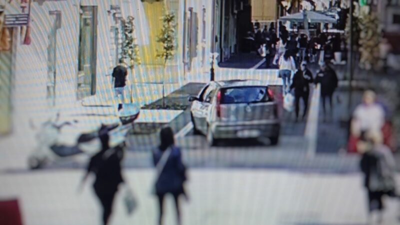 Mercato San Severino: auto off limits su Corso pedonale, multati conducenti