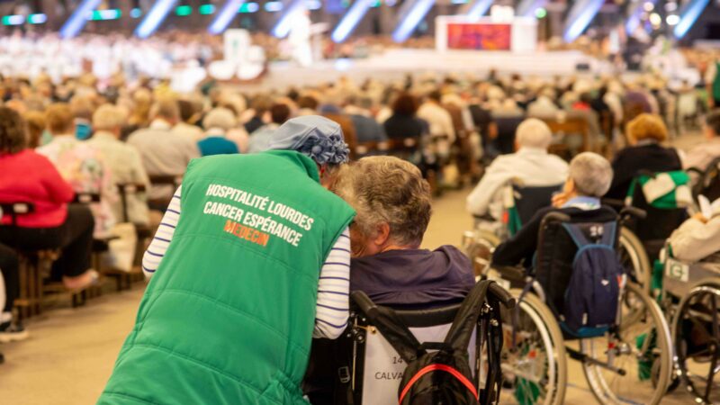 Lourdes: Pellegrinaggio dei sorrisi, Speranza contro cancro