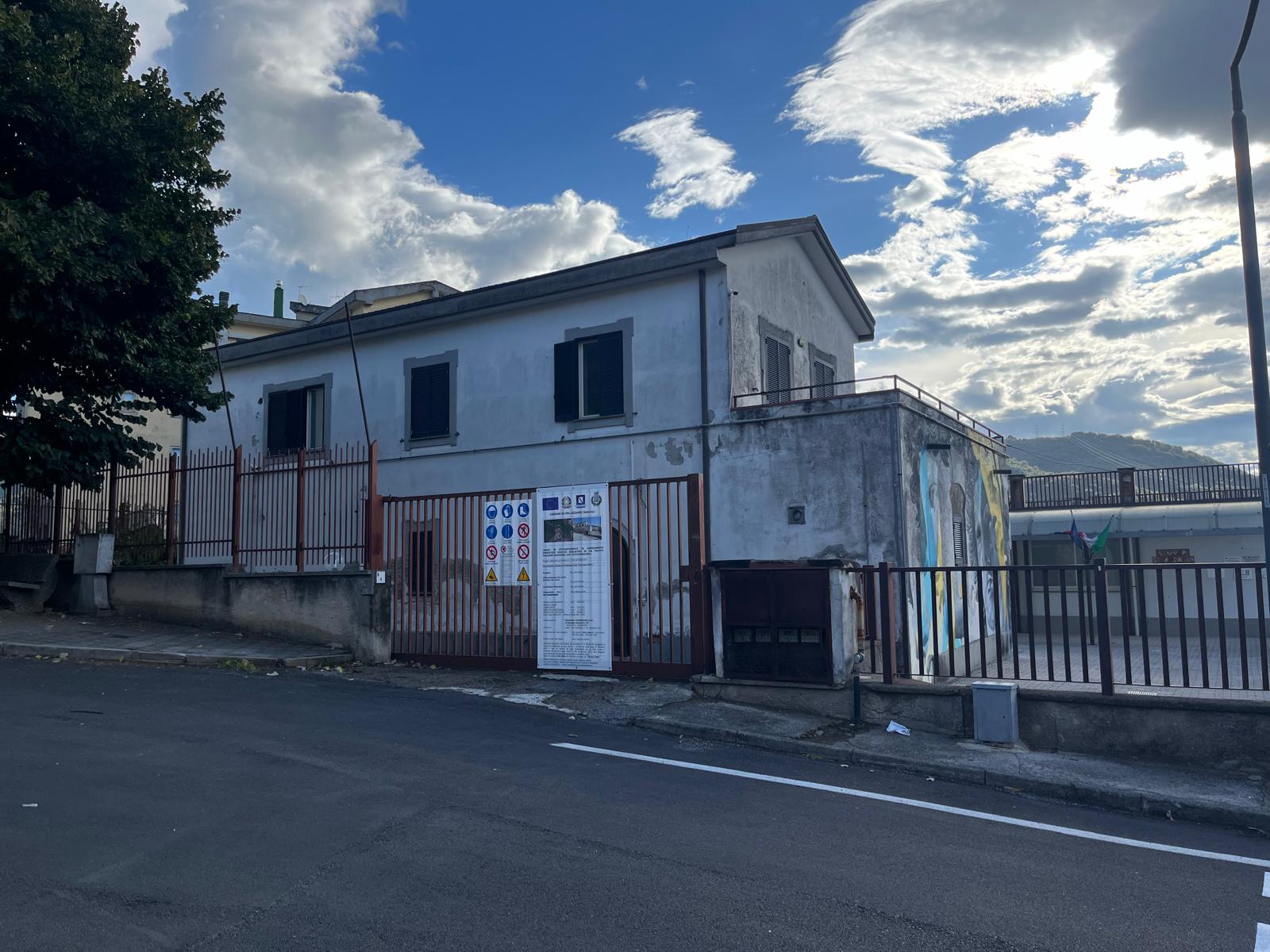 Pellezzano: Capezzano, efficientamento ed adeguamento energetico, al via lavori dell’edificio scolastico   