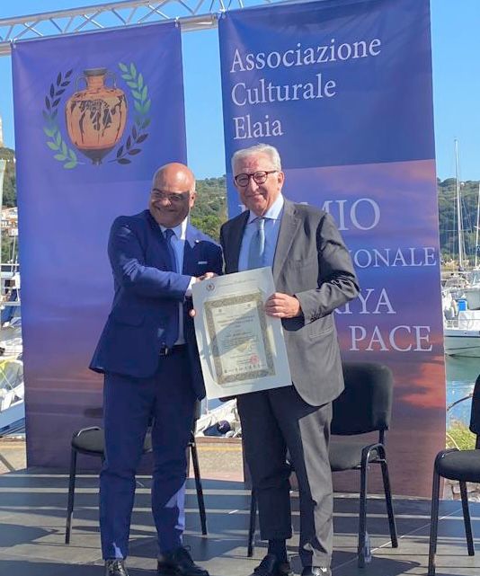 Camerota: a Marina Bcc Monte Pruno, “Premio Internazionale Nassiriya per la Pace 2024”, prestigioso riconoscimento a Direttore Michele Albanese