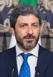 Roma: Roberto Fico (M5S) “Con Grillo non ci siamo ancora sentiti, amicizia scontata, ma qui c’è un fatto politico”