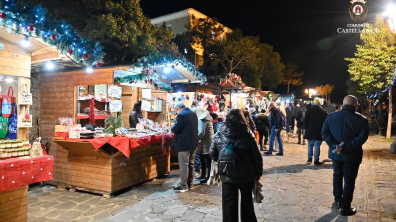 Castellabate: mercatini natalizi a Borgo