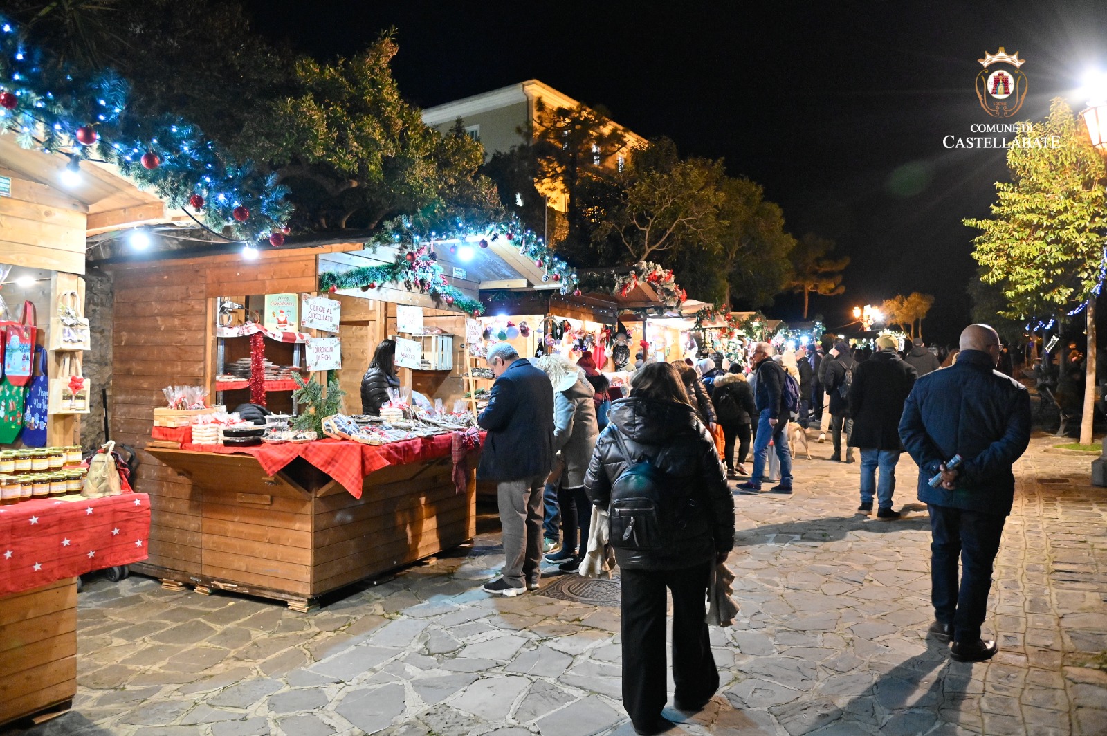 Castellabate: mercatini natalizi a Borgo