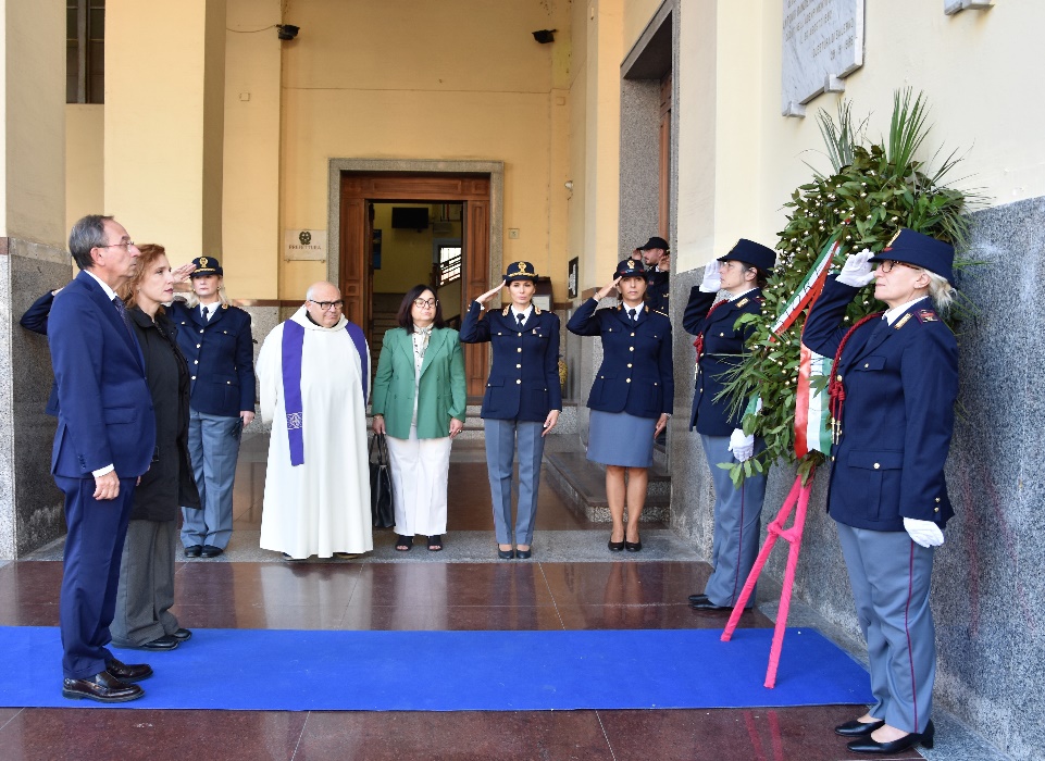 Salerno: Polizia di Stato, 2 Novembre, commemorazione caduti