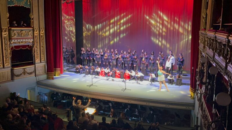 Salerno: Teatro Verdi, successo Concerto di Natale con Liceo Musicale “Alfano I”