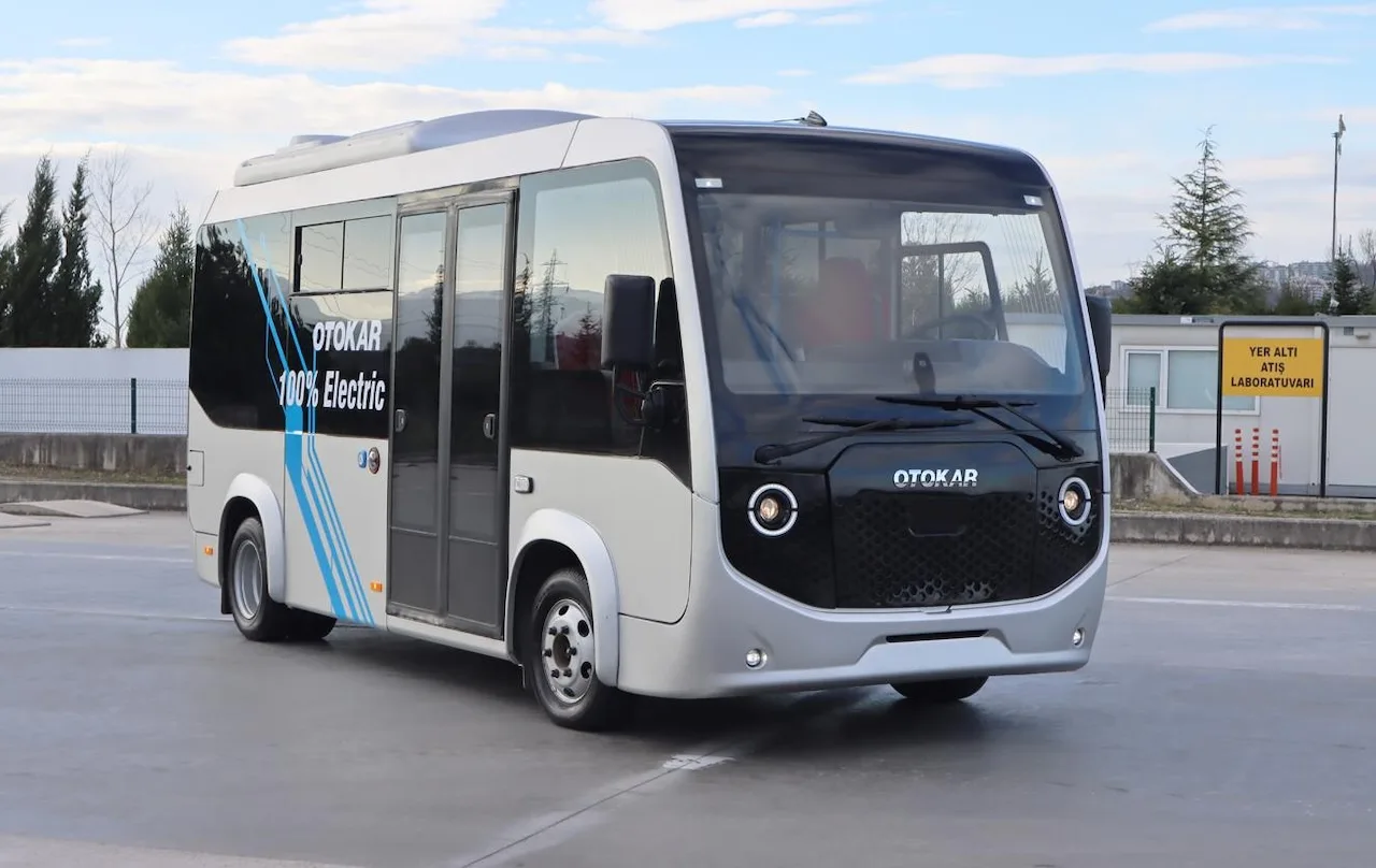 Cilento: Parco Nazionale, consegna di 2 bus elettrici a Comuni aree marine protette