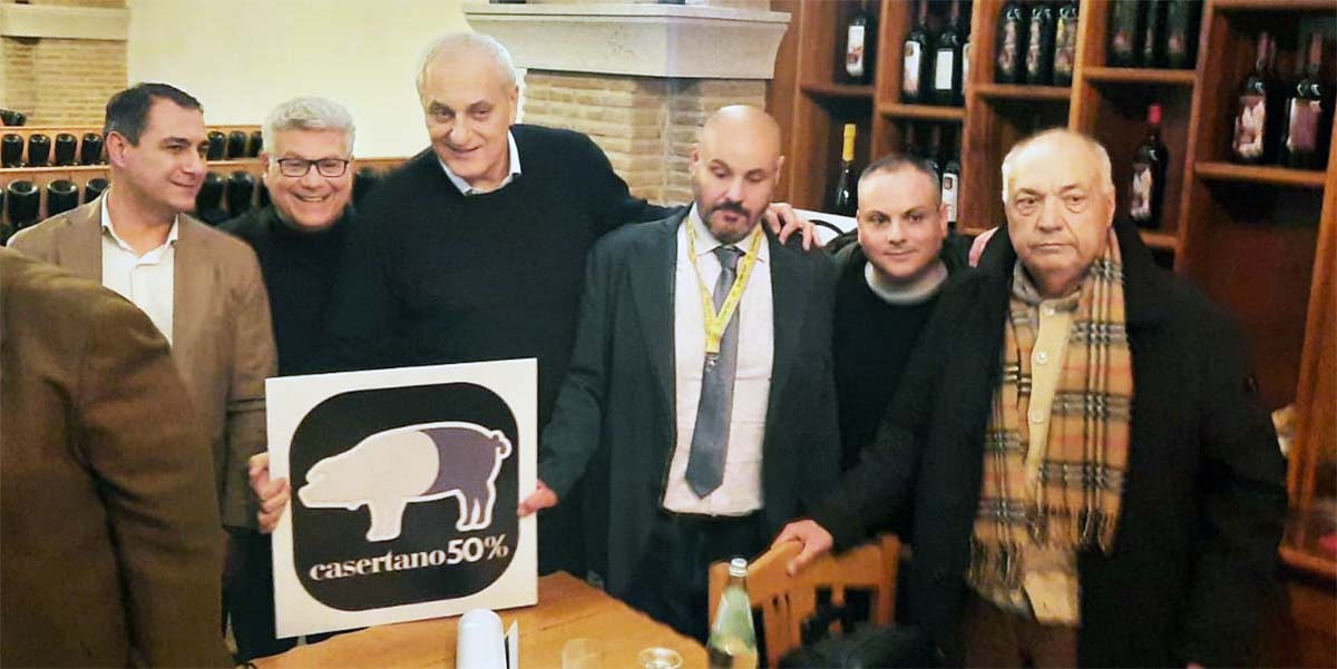 Campania: progetto Suino Felix, azienda Santopaolo, carne e salumi con marchio “Caserano 50%”