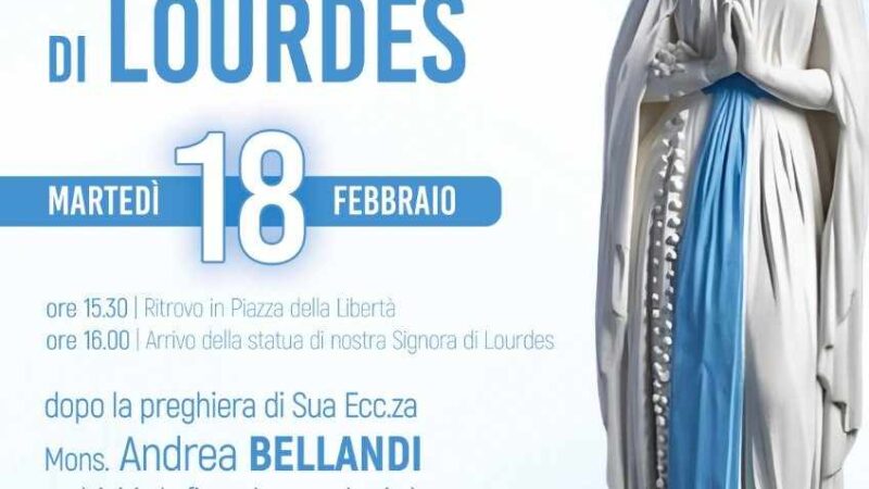 Salerno: eventi giubilari, arrivo Statua di Nostra Signora di Lourdes in elicottero