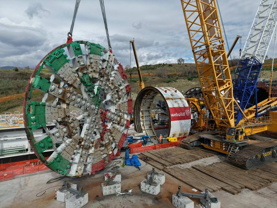 Campagna: Webuild, grande talpa meccanica in azione su I lotto linea ferroviaria AV Salerno-Reggio Calabria