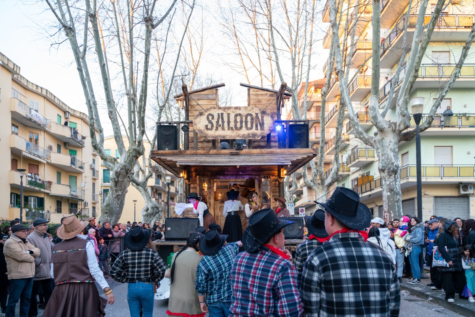 Eboli: successo per Carnevale ebolitano