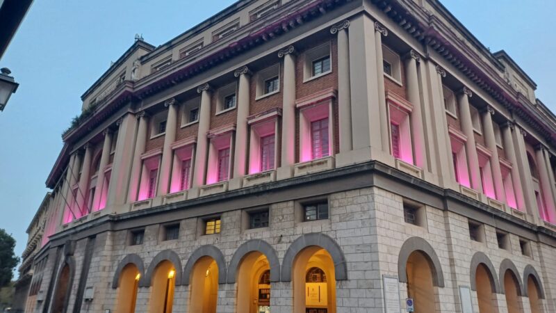 Salerno: Giornata Disturbi Alimentari, Palazzo di Città in lilla