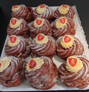 Salerno: Festa del papà, da Babà Napoli, con zeppole anche...sportive!