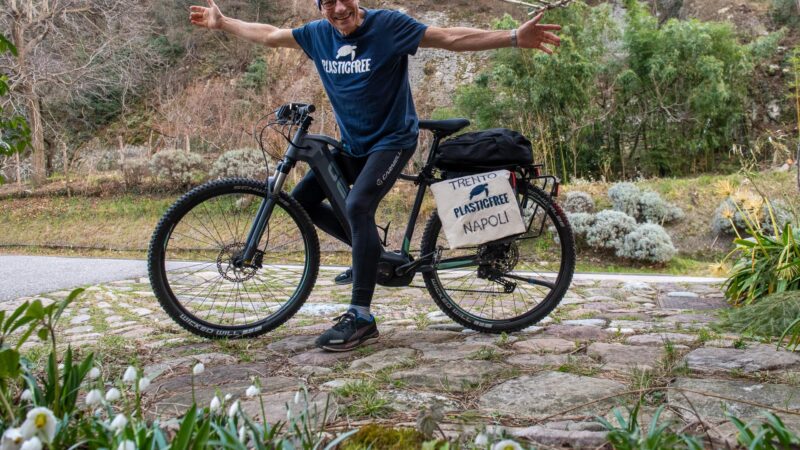 Trentino: da Trento a Napoli in bicicletta a 80 anni per premiazione Comuni Plastic Free